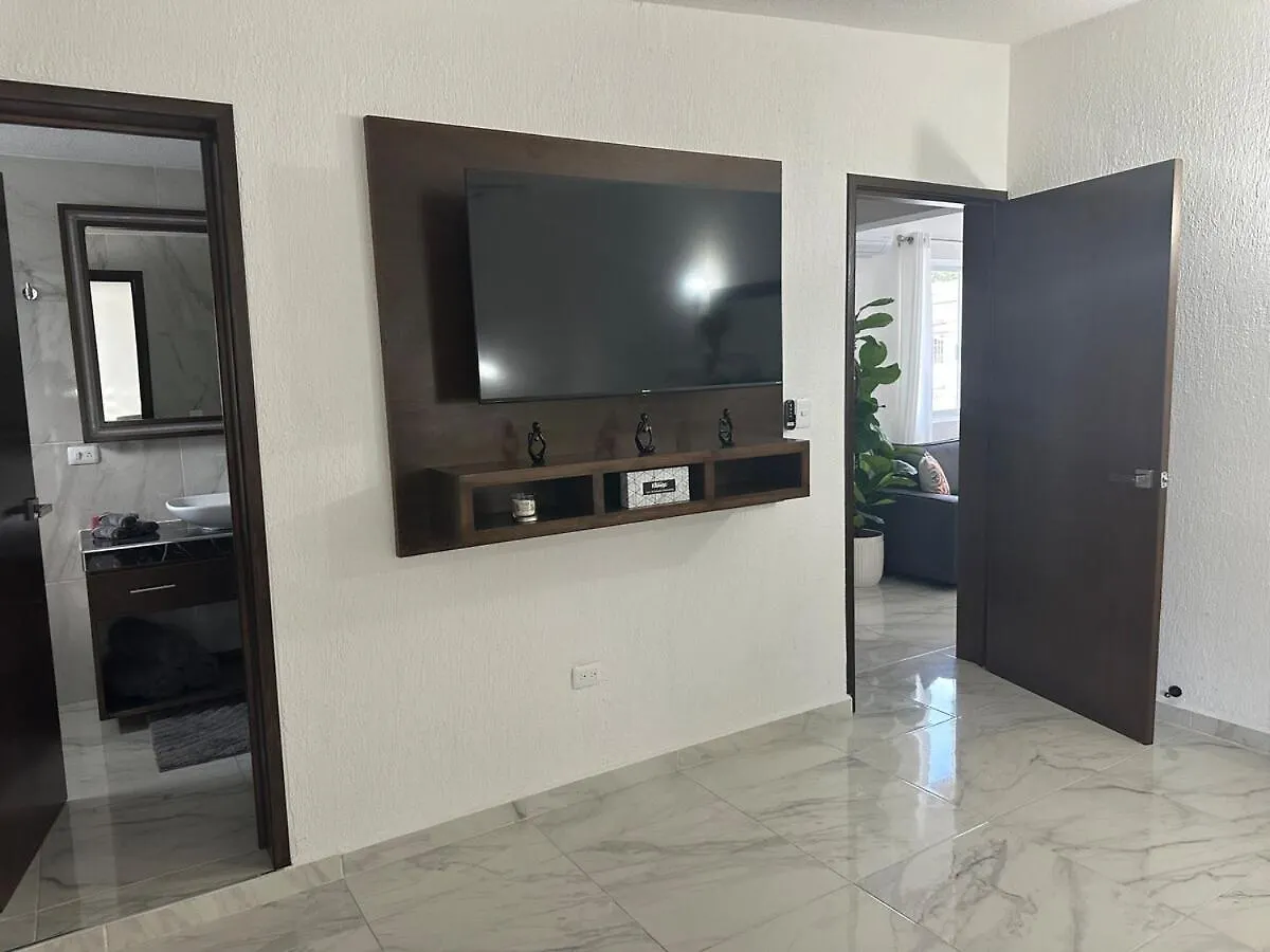 Apartment Lit King, Netflix & Piscine, Propre & Neuf
