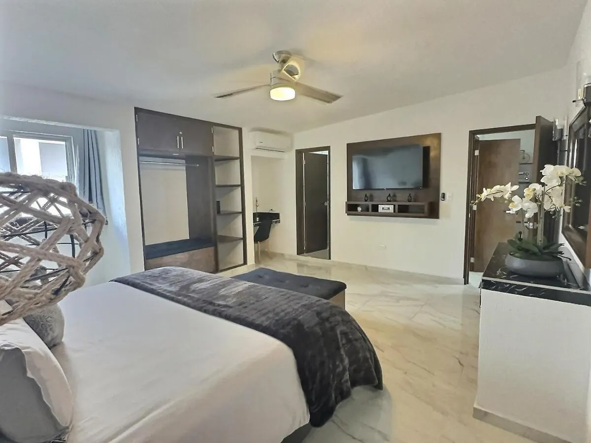 Lit King, Netflix & Piscine, Propre & Neuf Appartement Cozumel 0*,  Mexico