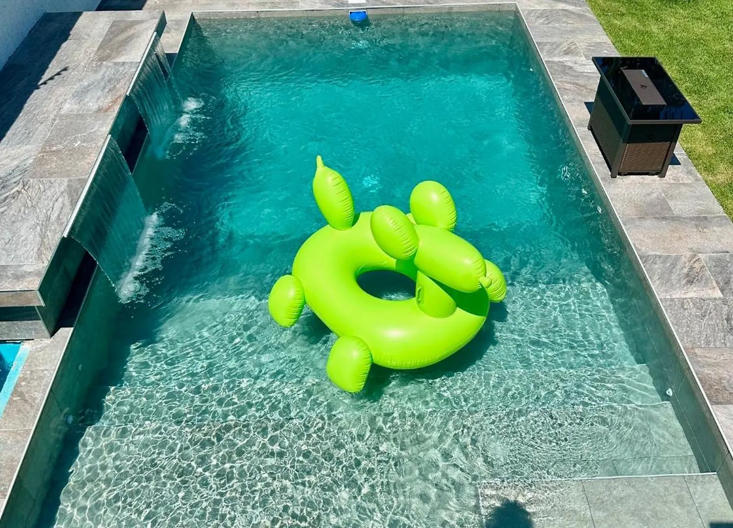 Lit King, Netflix & Piscine, Propre & Neuf Appartement Cozumel